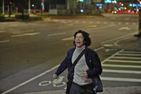 「悲しみより、もっと悲しい物語」新場面写真