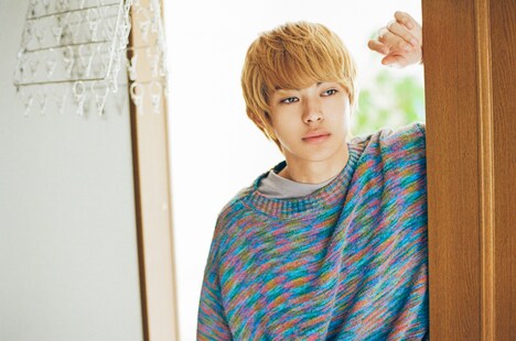 「HiM Films」アザーカットより、神尾楓珠。