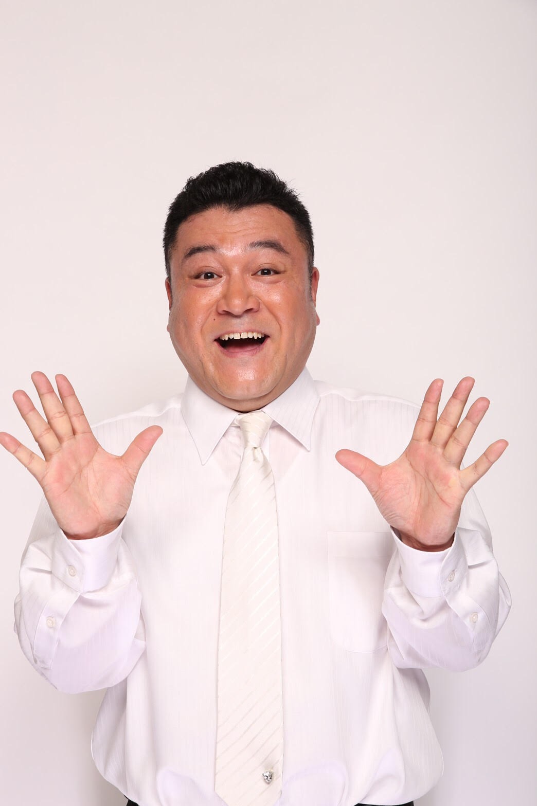 山崎弘也
