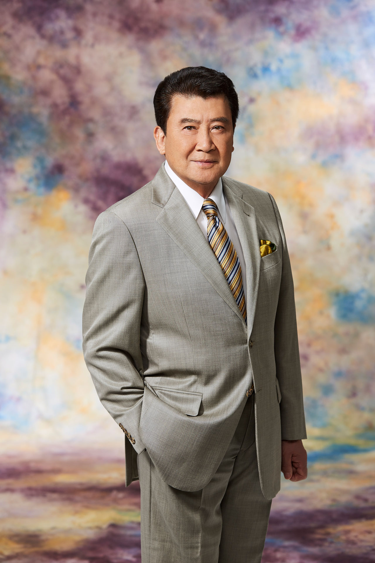 里見浩太朗