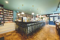 出町座館内の様子。