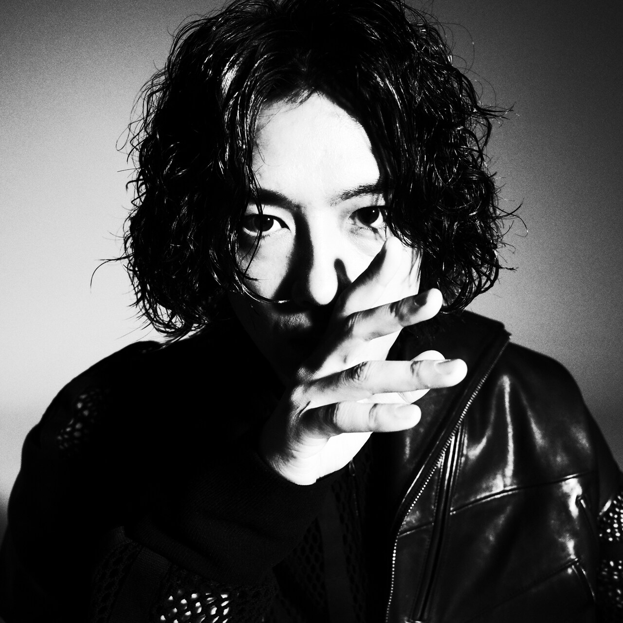 斎藤工主演映画フライヤー額装貴重 斎藤工 - 映画に関わる人たちの暮らしを守る、ミニシアター