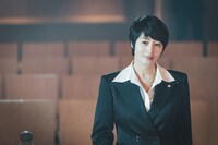 「ハイエナ －弁護士たちの生存ゲーム－」