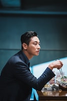 「ハイエナ －弁護士たちの生存ゲーム－」