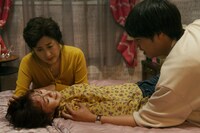 「心霊喫茶『エクストラ』の秘密-The Real Exorcist-」新場面写真