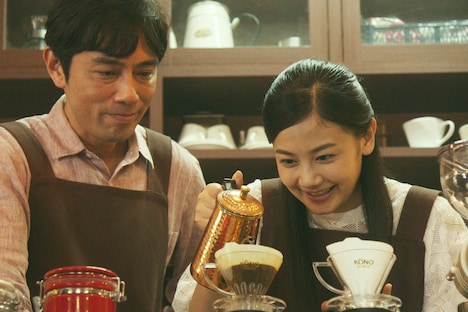 「心霊喫茶『エクストラ』の秘密-The Real Exorcist-」新場面写真