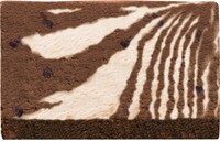 「シンデレラ」シンデレラをイメージしたチョコレートフレーク＆チョコレート / ホワイトチョコレート / チョコレ－トスポンジ。