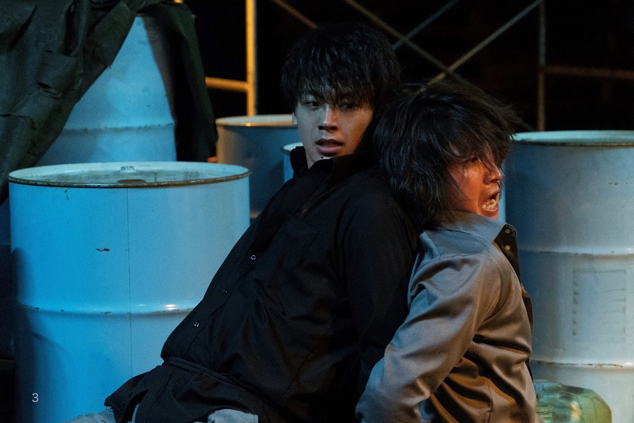 藤原竜也×竹内涼真「太陽は動かない」ドラマ版新写真、安藤政信や多部未華子の姿も