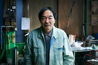 「ロマンスドール」より、きたろう演じる相川。