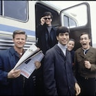 トム・ハンクス監督作「すべてをあなたに」劇中バンド、チャリティ配信で再集結