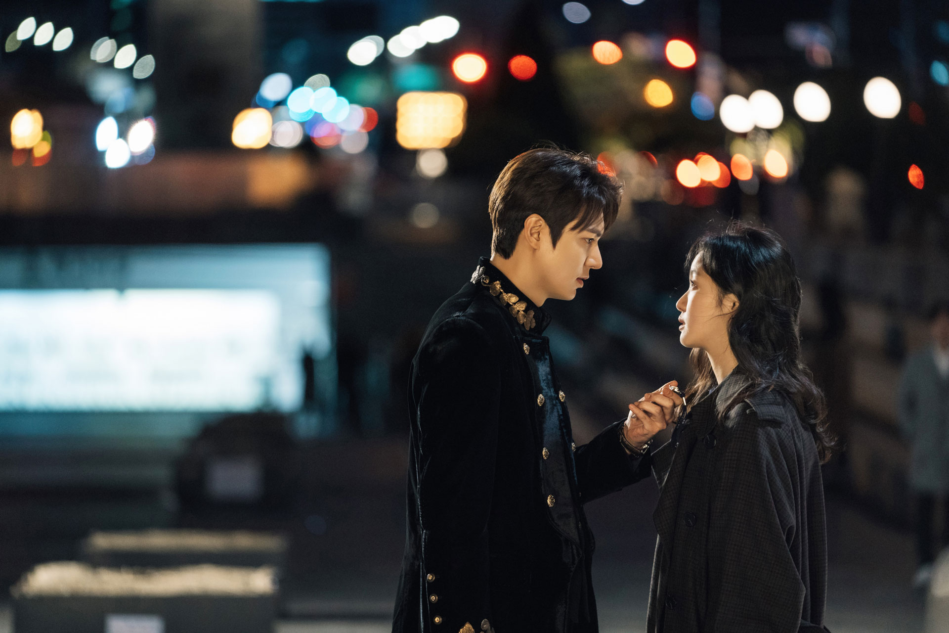 イ・ミンホ主演最新作「ザ・キング：永遠の君主」Netflixで本日配信