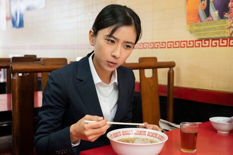 黒島結菜演じる汐見ゆとり。