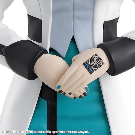 「鶴嶋乃愛公認 イズフィギュア」