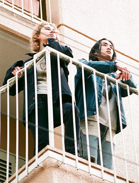 「ooze Issue1」より。