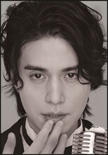 「イ・ドンウクはトークがしたくて」ビジュアル