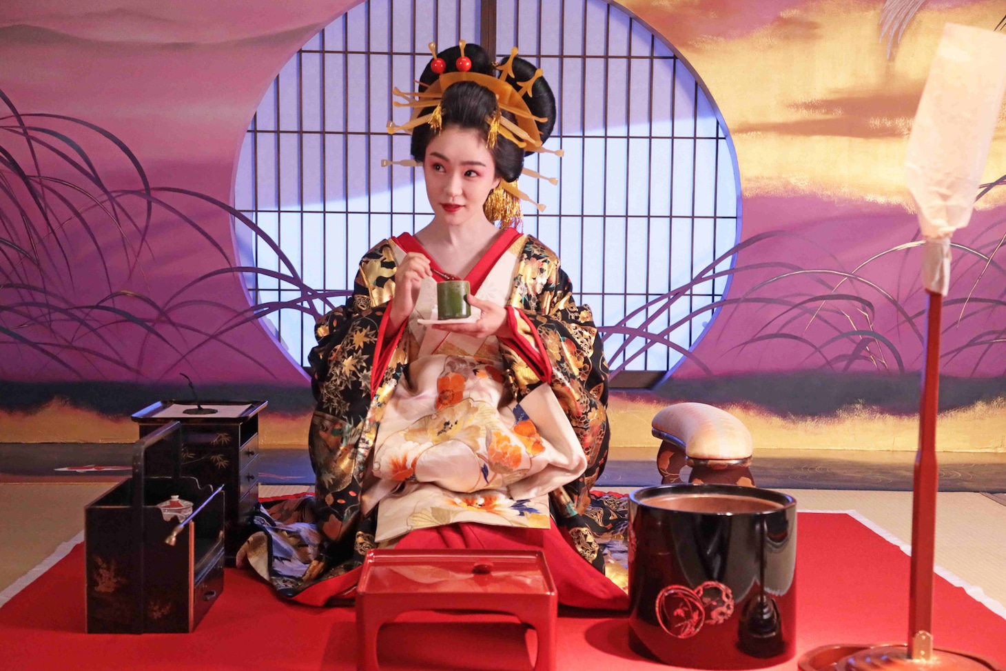 「みをつくし料理帖」より、奈緒演じるあさひ太夫。