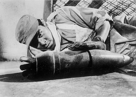 「劇映画 沖縄」