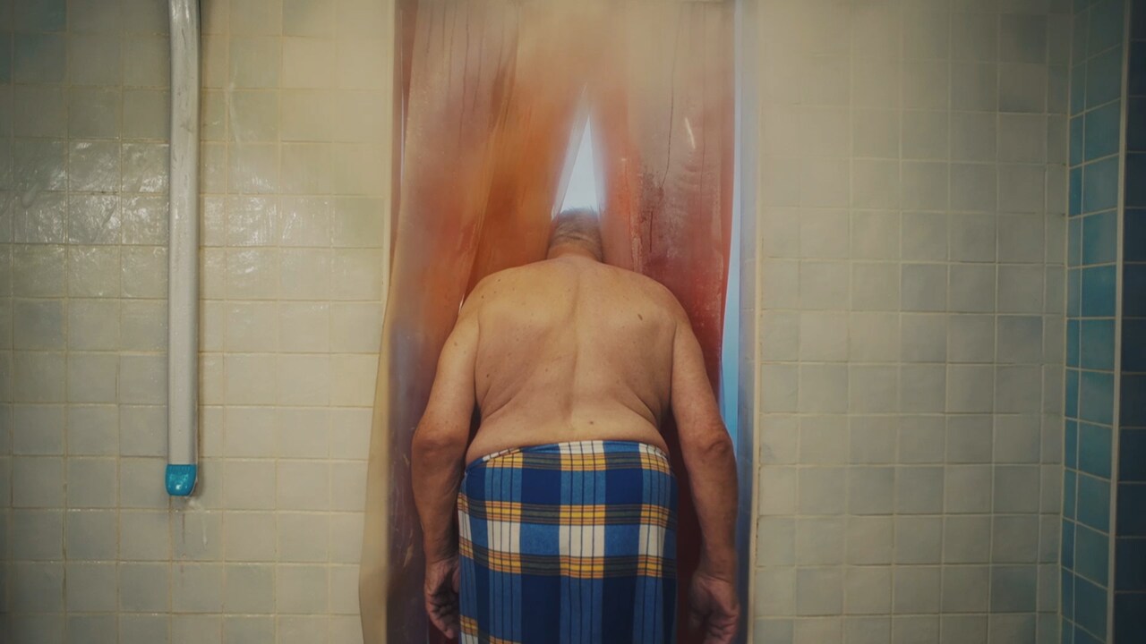 LUSH制作の短編ドキュメンタリー、“風呂の日”に公開