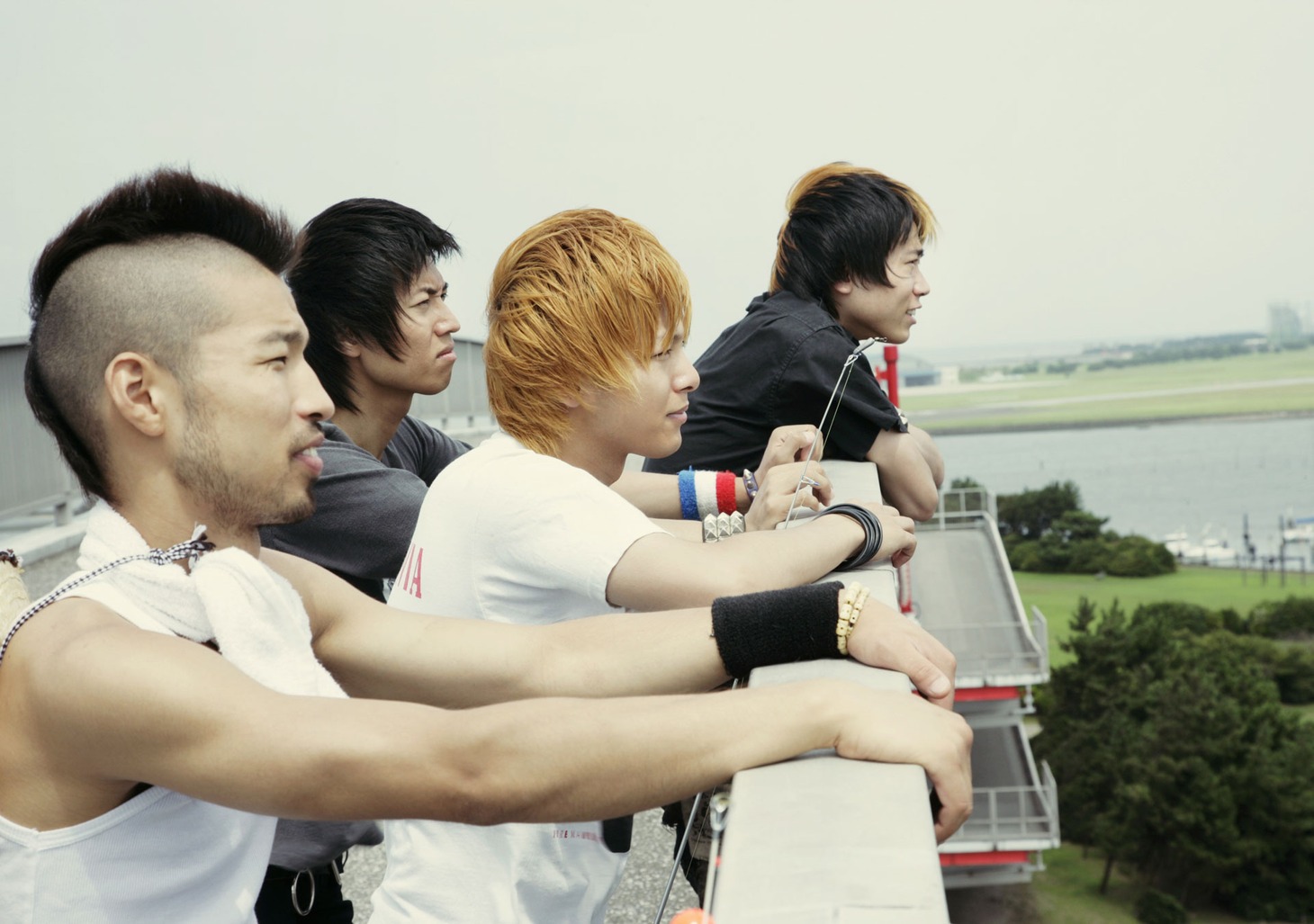 「SPINNING KITE」