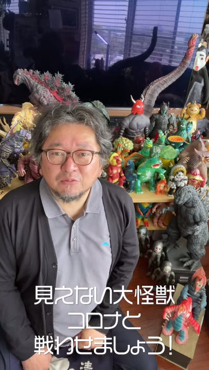 「カプセル怪獣計画」の説明動画より、樋口真嗣。