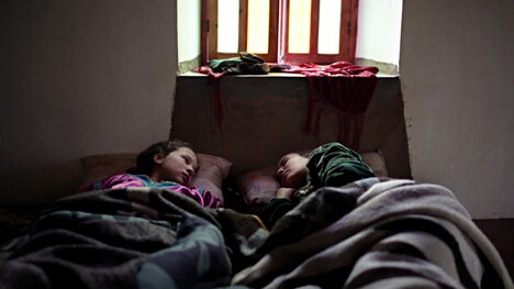 「ハウス・イン・ザ・フィールズ」