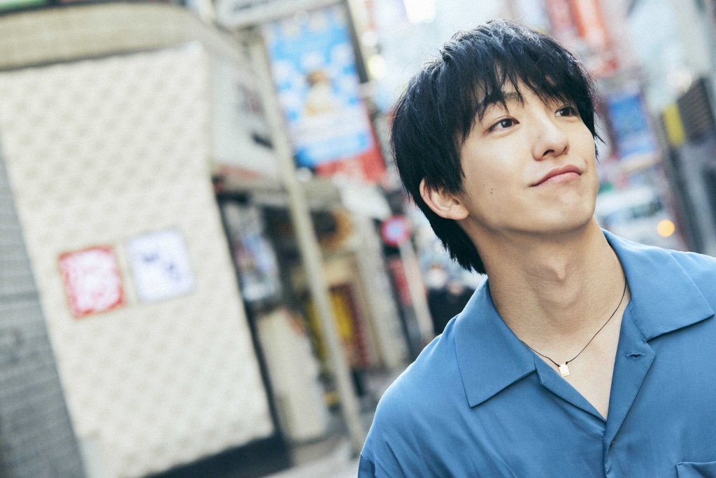 「Bright」より。