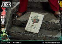 「ミュージアムマスターライン / JOKER: ジョーカー 1/3 スタチュー」の付属アクセサリー。