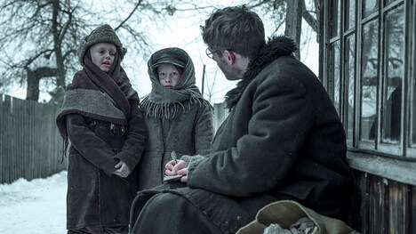 「赤い闇 スターリンの冷たい大地で」