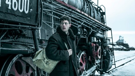 「赤い闇 スターリンの冷たい大地で」