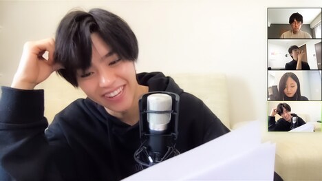 「深海くんと月影ちゃん」メイキング画像より醍醐虎汰朗。