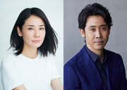 左から吉田羊、大泉洋。