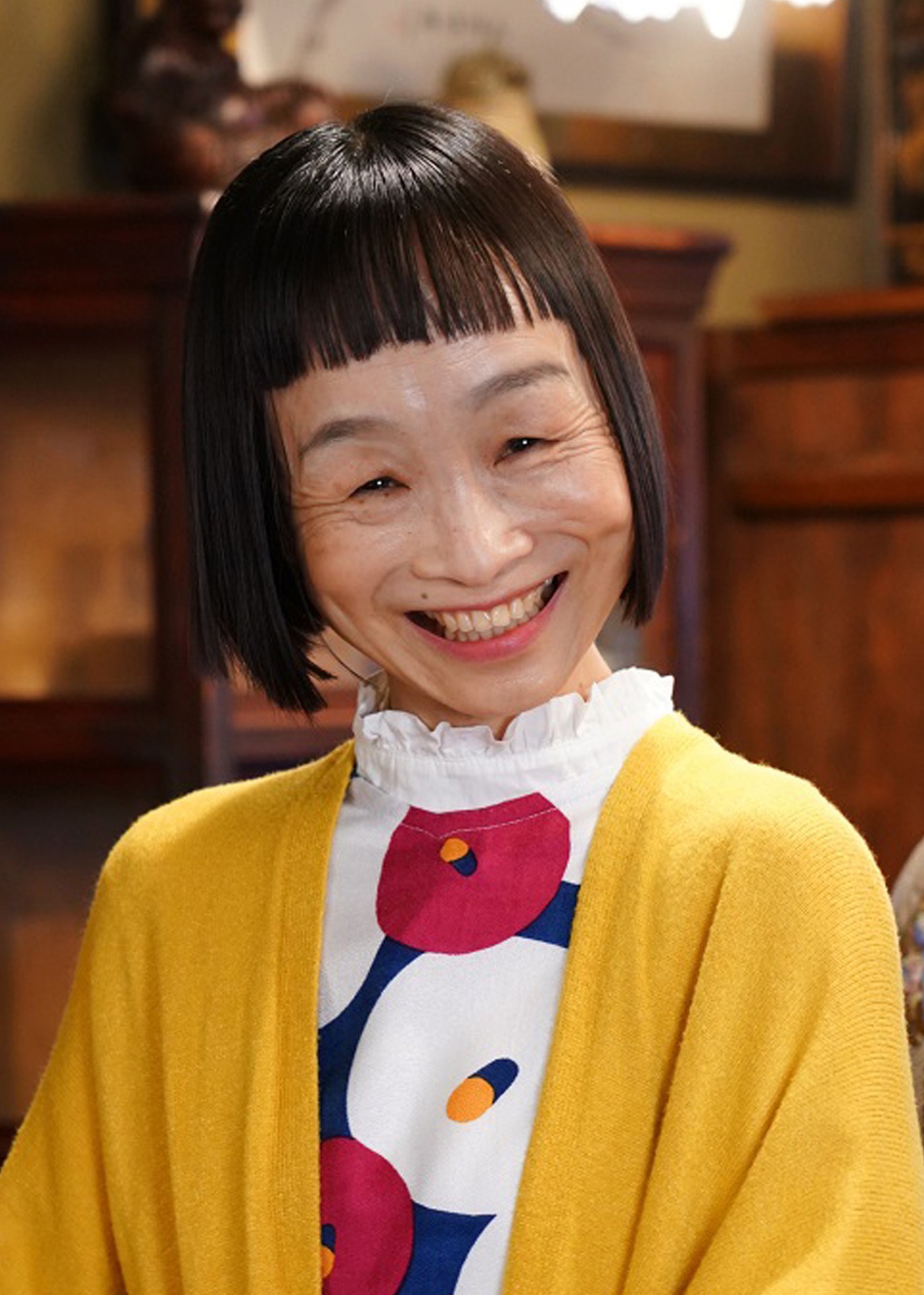 どんぐり演じる波田聡美。