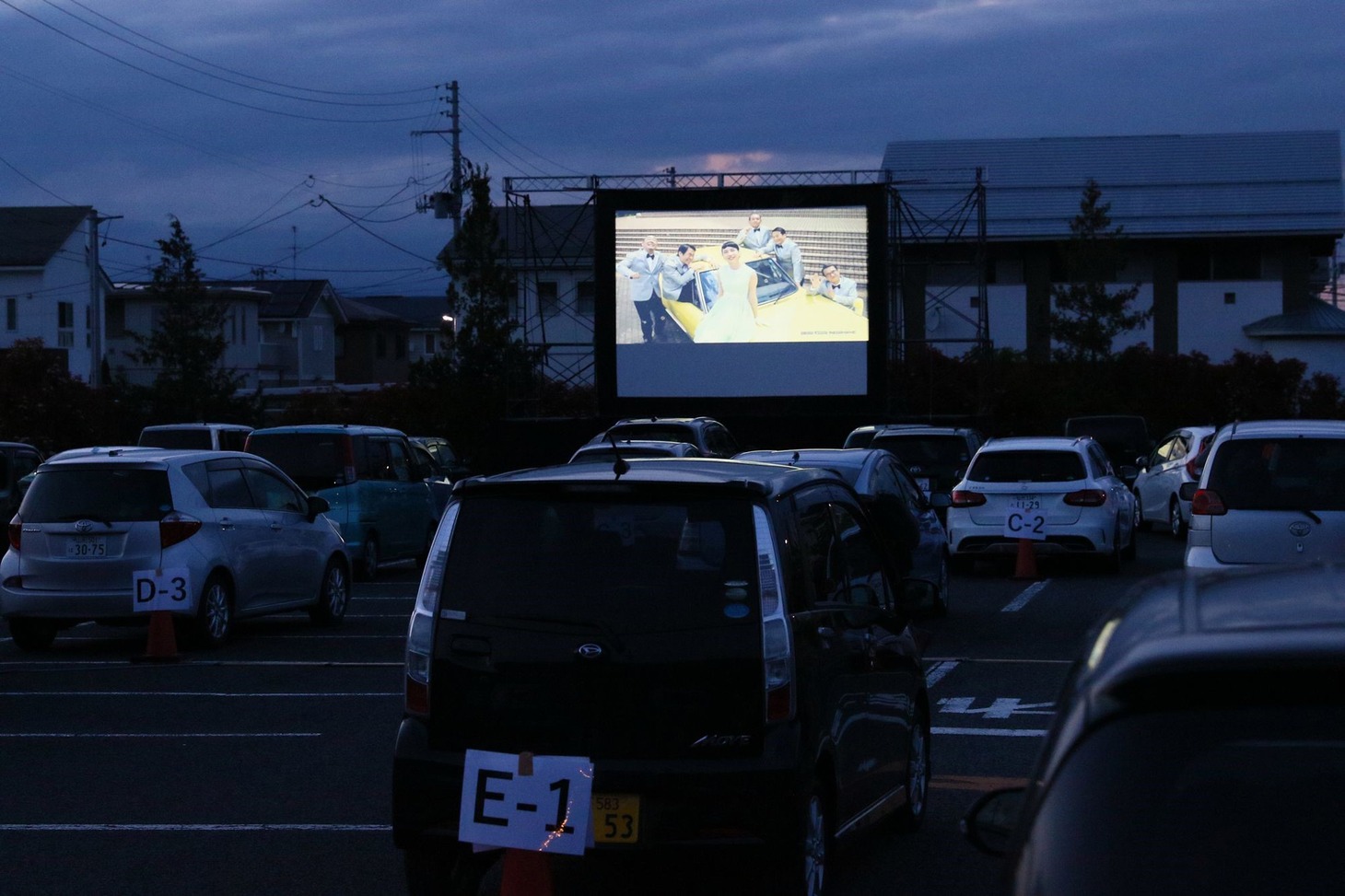 山形県・MOVIE ON やまがたのドライブインシアターの様子。