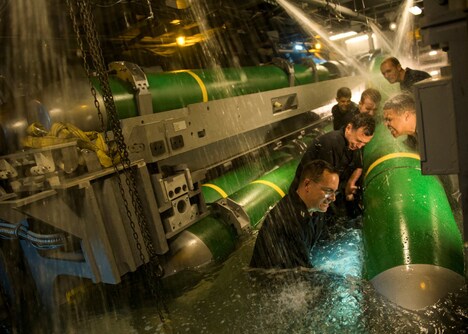 「ハンターキラー 潜航せよ」