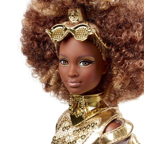 「バービー / スター・ウォーズ C-3PO」（税込1万6500円）