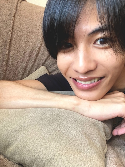 志尊淳の自撮り写真。