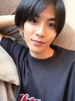 志尊淳の自撮り写真。