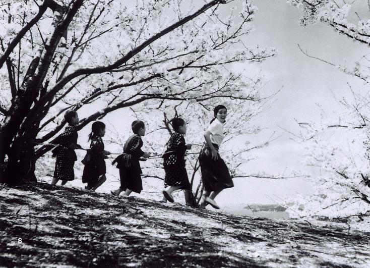 「二十四の瞳」 (c)1954 松竹株式会社
