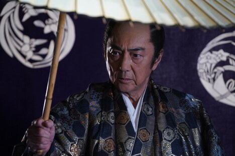 「必殺仕事人2020」より、市村正親演じる湯川伊周。