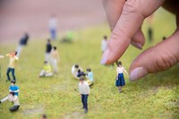 「SMALL WORLDS TOKYO」