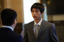 水沢林太郎演じる雨宮順平。