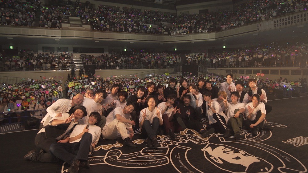 「15th Anniversary SUPER HANDSOME LIVE『JUMP↑with YOU』」Blu-rayより。