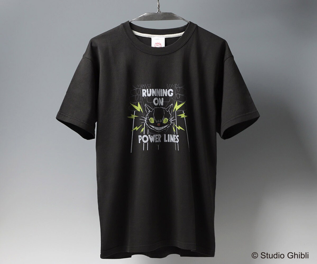 となりのトトロ Tシャツ ネコバスビリビリ」 - 走るネコバスや