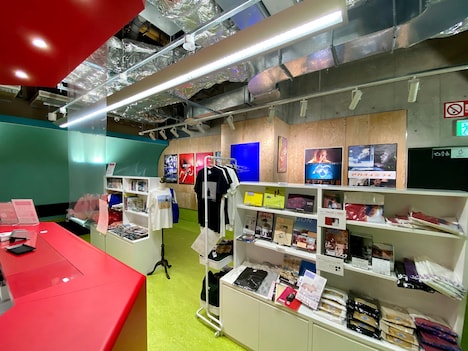 UPLINK京都マーケット・ギャラリーの様子。