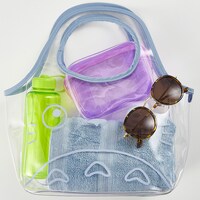 「大トトロクリアバッグ巾着つき」（税込1700円）