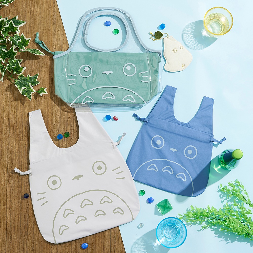 「となりのトトロ」のグッズ。