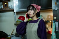 石橋静河演じる星野七美。