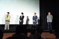 「癒しのこころみ～自分を好きになる方法～」完成披露試写会の様子。