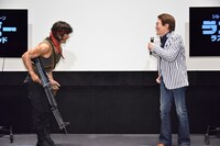 左から武田真治、ささきいさお。