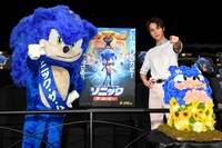 左からソニック、中川大志。